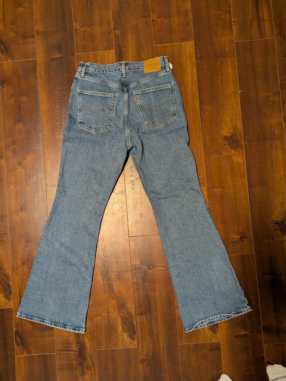 Levi's 70s High Flare Jeans - Picture 7 of 7